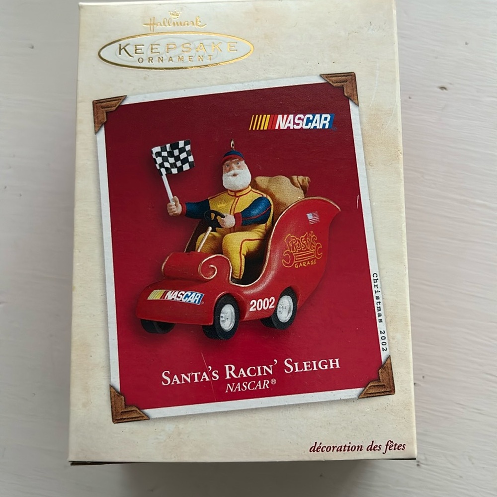 Vintage 2002 Hallmark “Santa's Racin' Sleigh” NASCAR Ornament 🏁 Red Yellow blue
